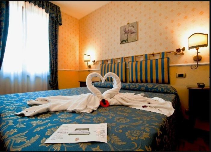 Hotel Arcobaleno - Camera Matrimoniale Standard - 8