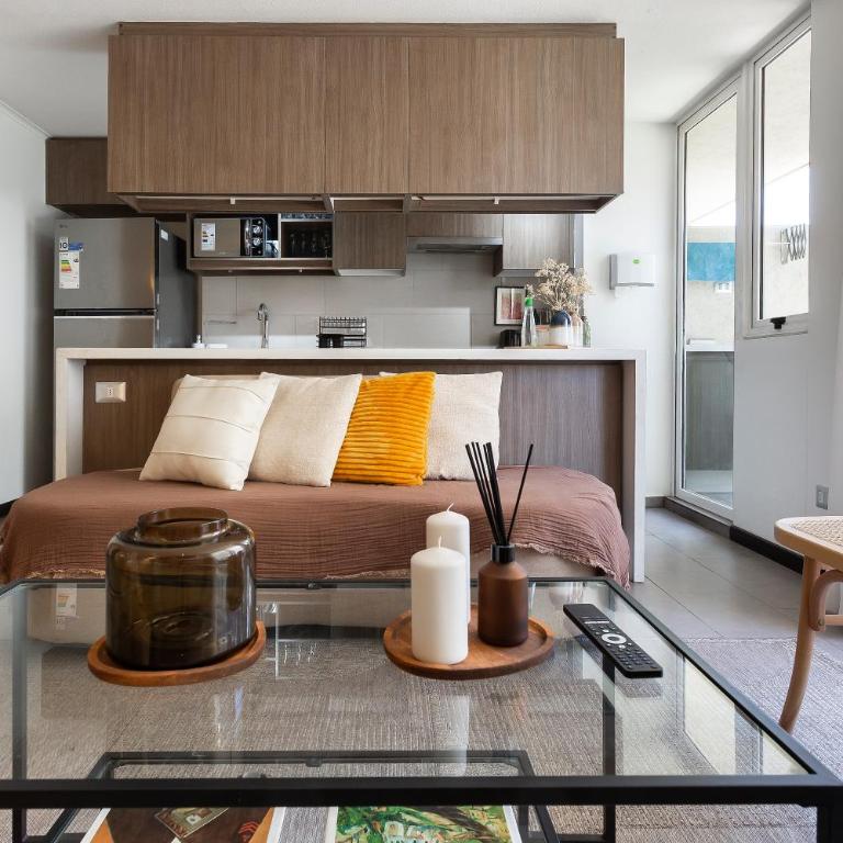 Depto a pasos del Parque Arauco con Piscina y Aire Acondicionado - Two-Bedroom Apartment - 7