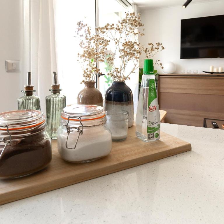Depto a pasos del Parque Arauco con Piscina y Aire Acondicionado - Two-Bedroom Apartment - 21