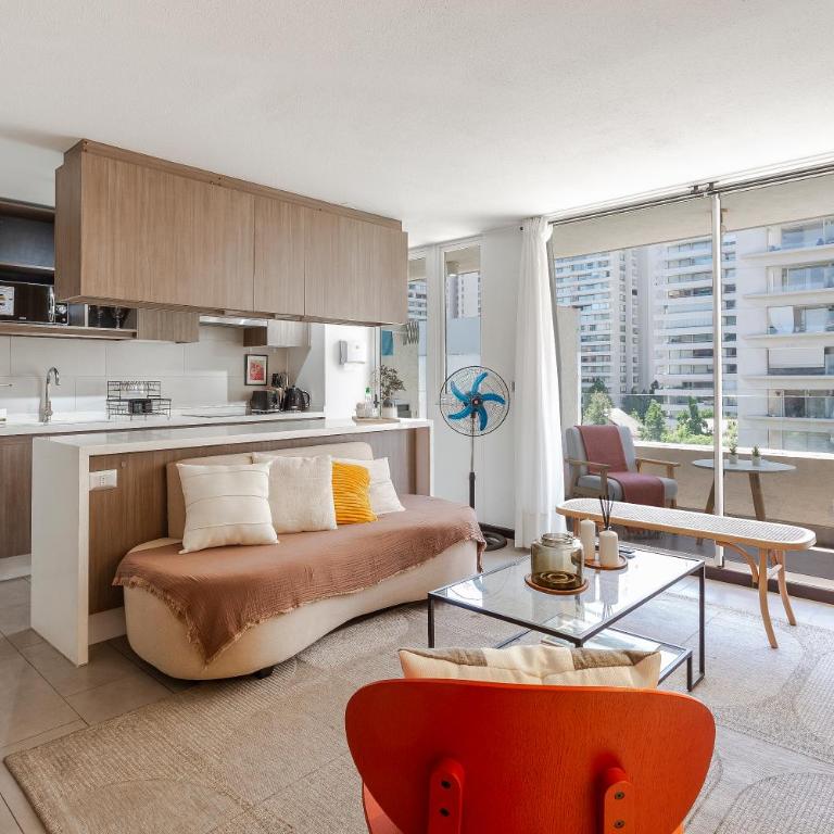 Depto a pasos del Parque Arauco con Piscina y Aire Acondicionado - Two-Bedroom Apartment - 3