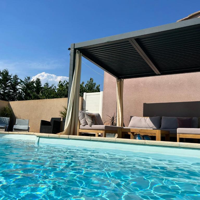 Les hirondelles Piscine privée climatisation billard calme 4 lits - Villa con piscina privada - 8