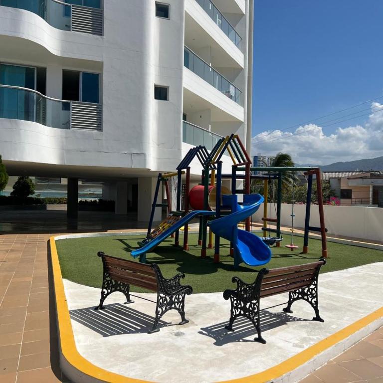 Conjunto residencial aragoa - Two-Bedroom Apartment - 23