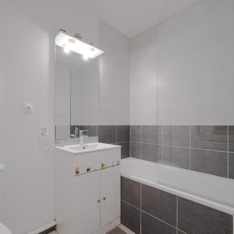Saint Clair N 318 ST3 - Superior Studio - 6