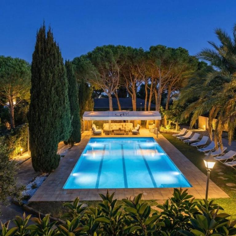 Villa Sitges El Ranch Amaizing Outdoor Areas Beaches at 5 minutes walk Sitges at 15 min drive AC Pool Jacuzzi & Garden XXL - Villa - 37