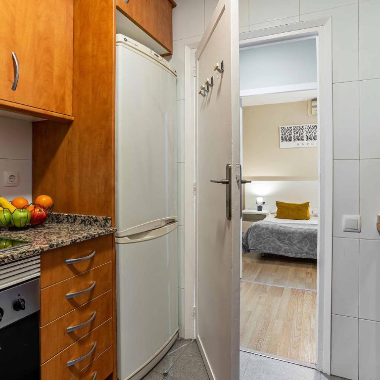 731 - AB Enric Granados Apartment - Apartment - 13