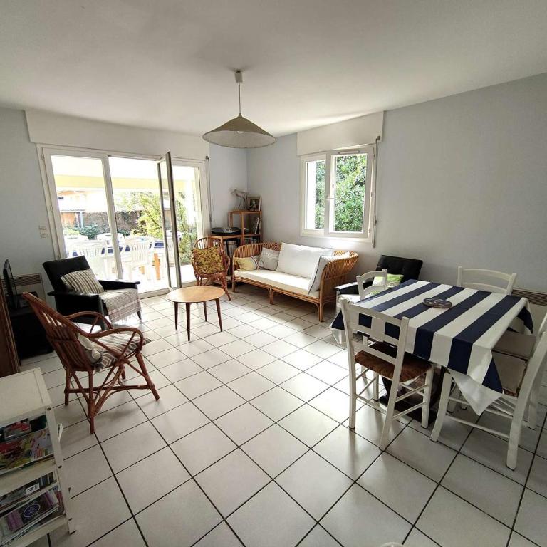 Villa avec jardin clos à Lège-Cap-Ferret, 3 chambres, proche plages - FR-1-736-56 - Villa - 6