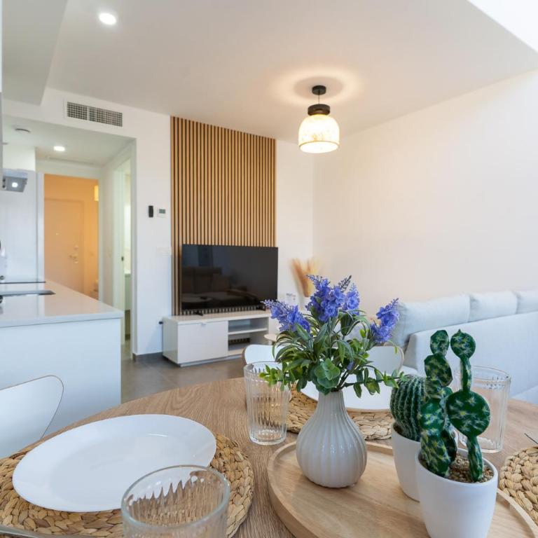 rentafive - Chalet - Piscina - Nuevo - Chalet - 2