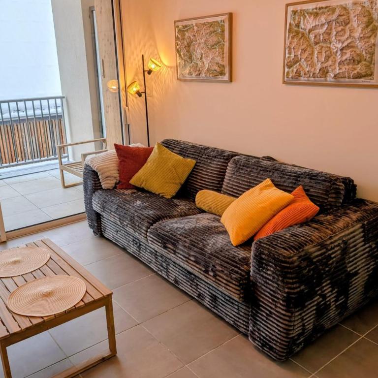 Modern apartment close to the slopes in Briançon - Apartment - 8