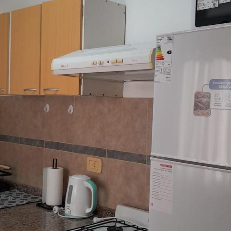 Departamento amoblado completo zona céntrica - todos los servicios - One-Bedroom Apartment - 11