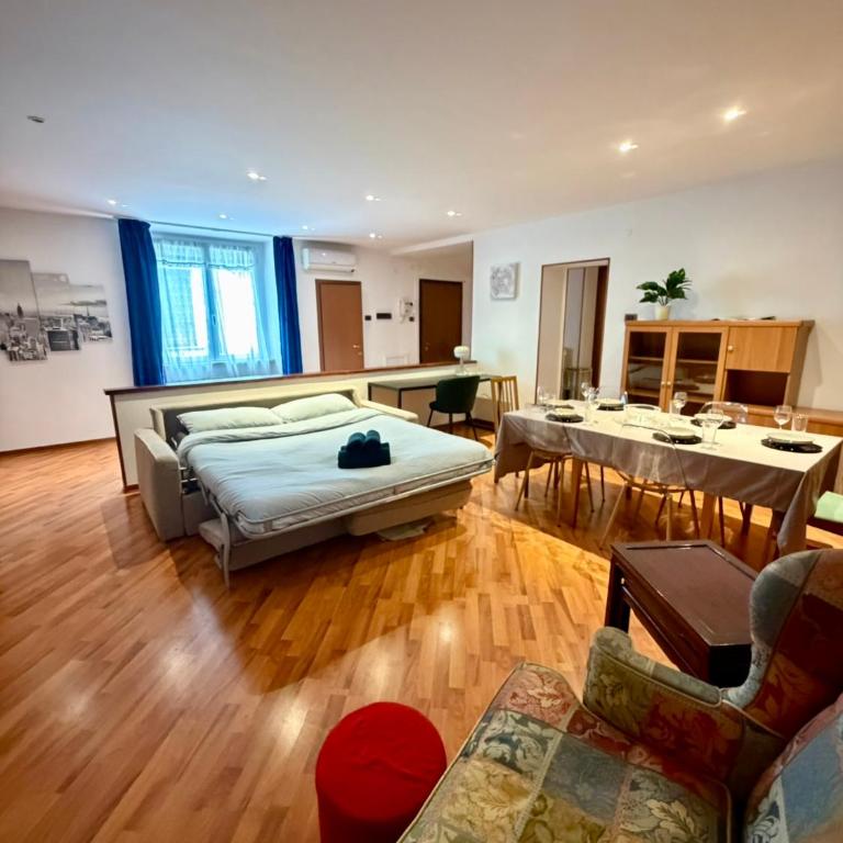 attic Corti with private parking - Appartamento con 2 Camere da Letto - 6
