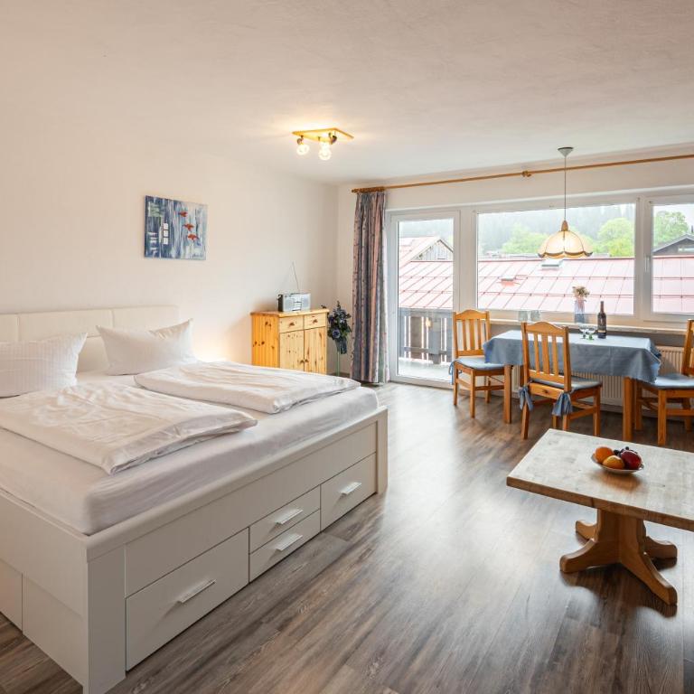 Ferienwohnung Triska - Apartment mit 1 Schlafzimmer - 1