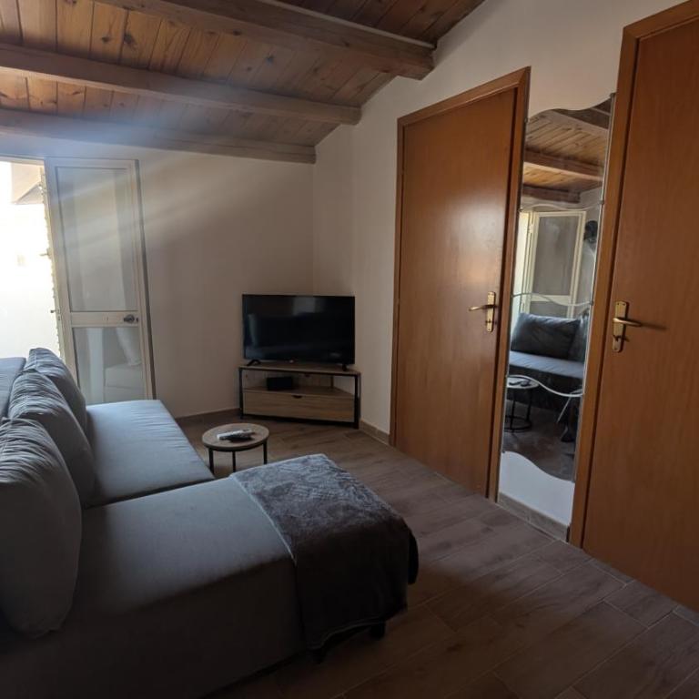 Modern 2-Bedroom flat with Balcony & Scicli View - Appartamento con 2 Camere da Letto - 15