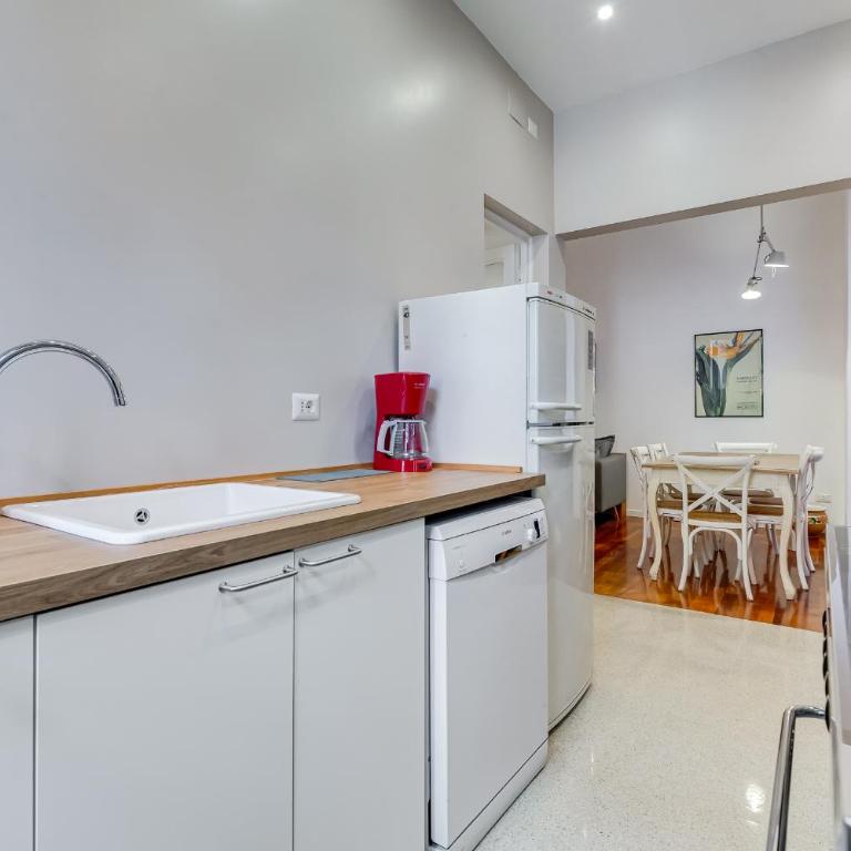 BMGA l Chic Family Apartment next to the Vatican - Appartamento con 3 Camere da Letto - 34