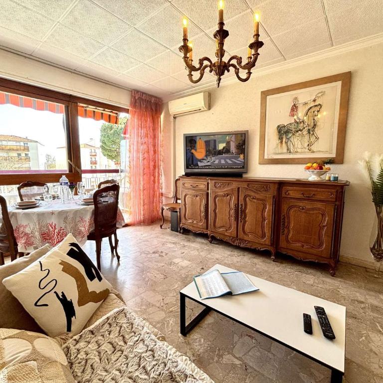 FS930-A302 Appt 3 pièces 5 personnes FREJUS - Appartement 2 Chambres - 6