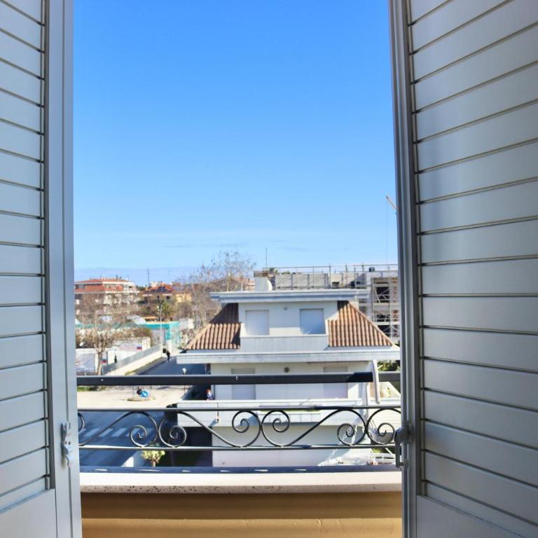 Palm Beach - Appartamento con 2 Camere da Letto - 30