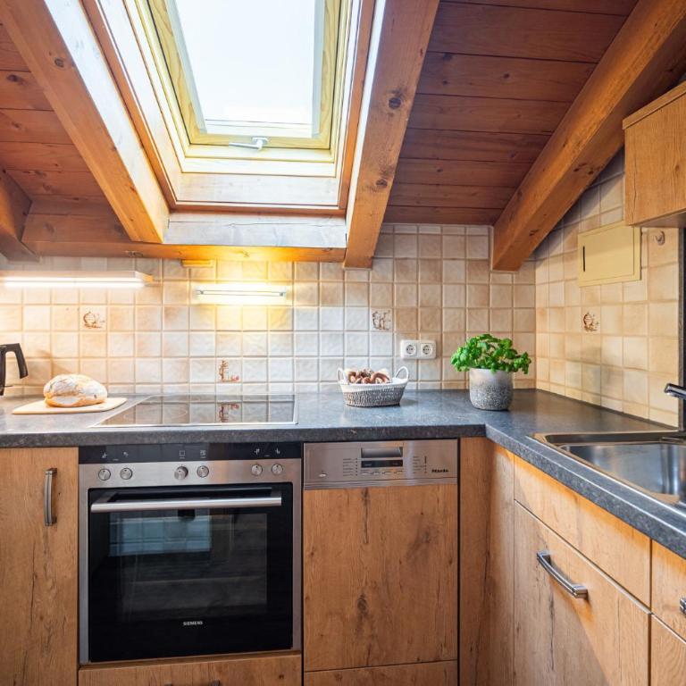 Landhaus Blattner - Apartment mit 1 Schlafzimmer und Balkon - 5