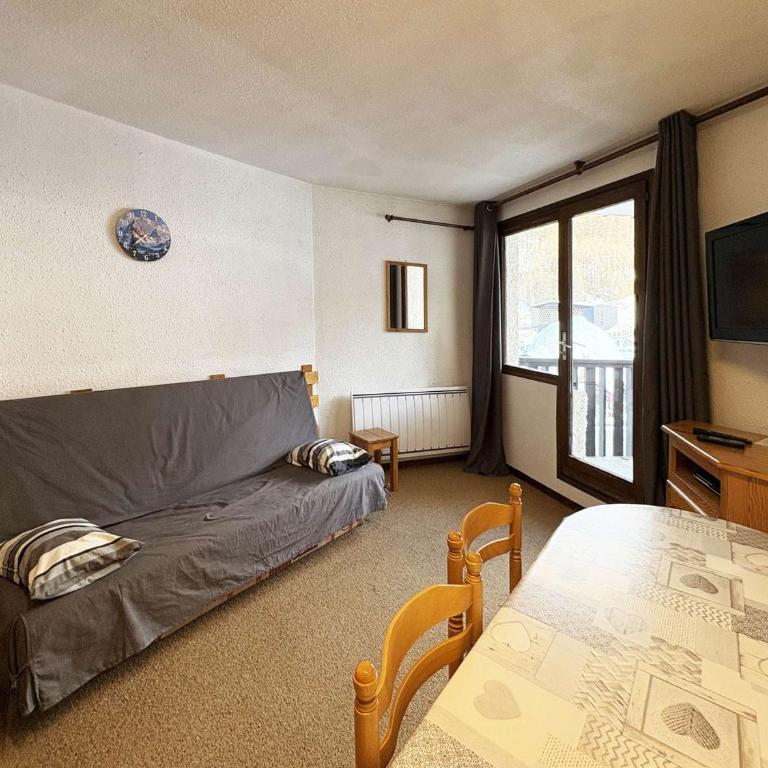 Studio 4 personnes au cœur des Orres 1650 avec accès direct aux pistes et commerces - FR-1-322-553 - Studio - 1