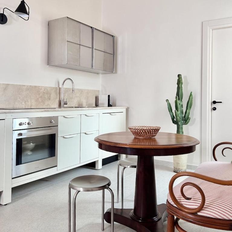 Tramontana Suite - Luxurious 1 bedroom - Appartamento con 1 Camera da Letto - 2