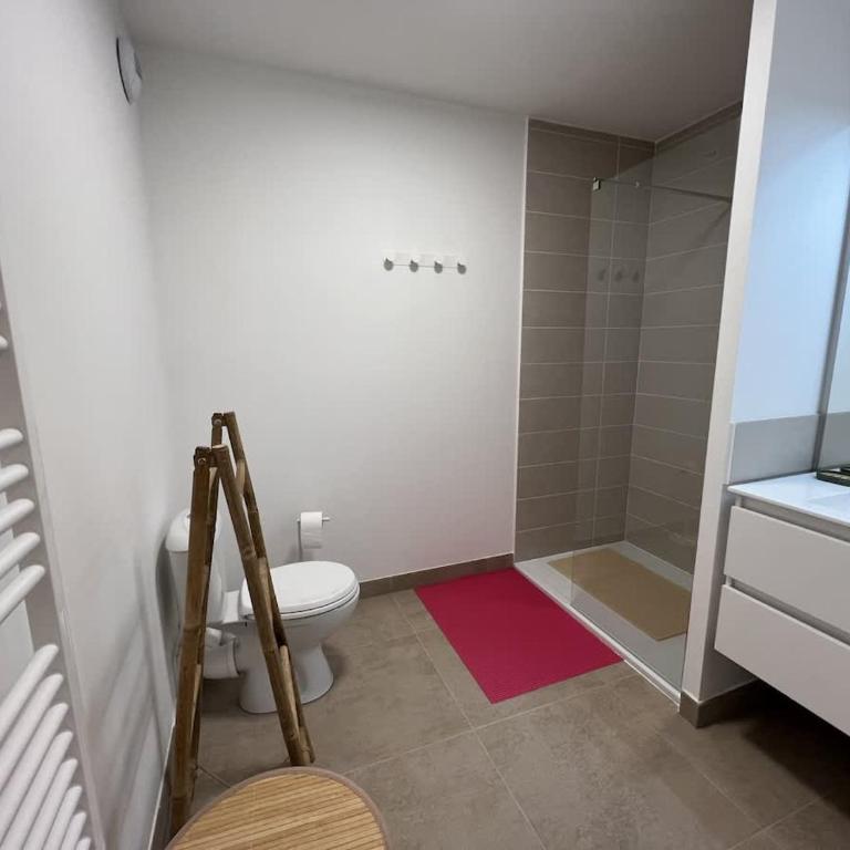 T2 with Terrace & Pool 300m from the Beach - Apartment - 6