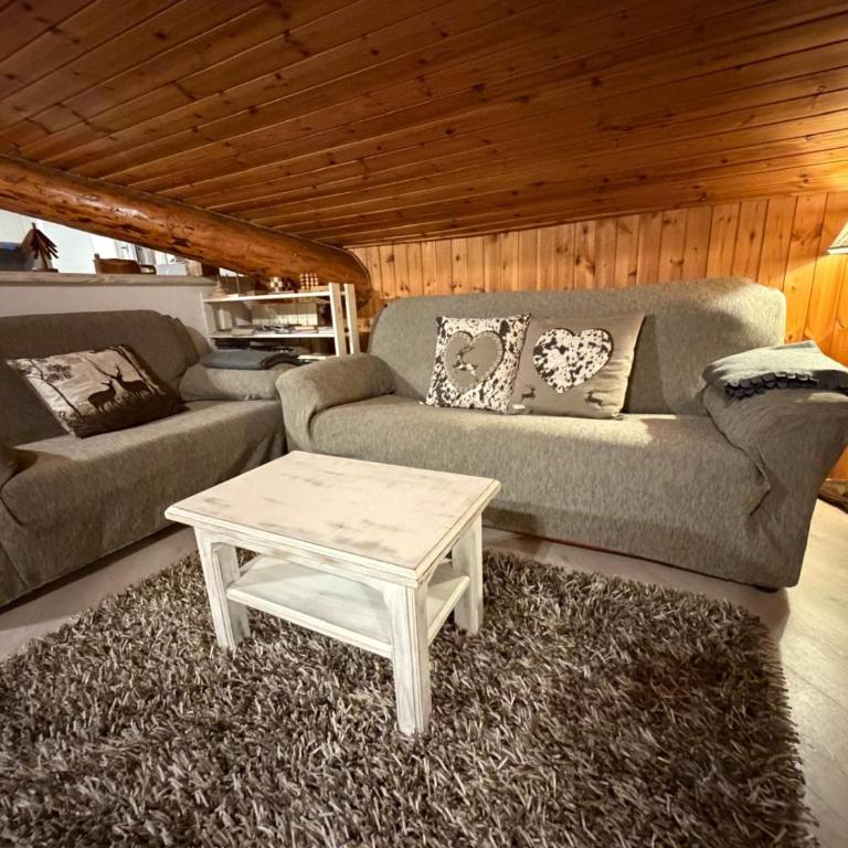 Graziosa mansarda rustica - CIR VDA 0038 - Appartamento con 1 Camera da Letto - 3
