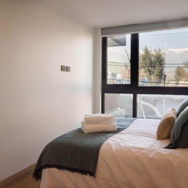 Stylish 2BR Getaway for 5 in Las Condes Oasis - Apartment - 15