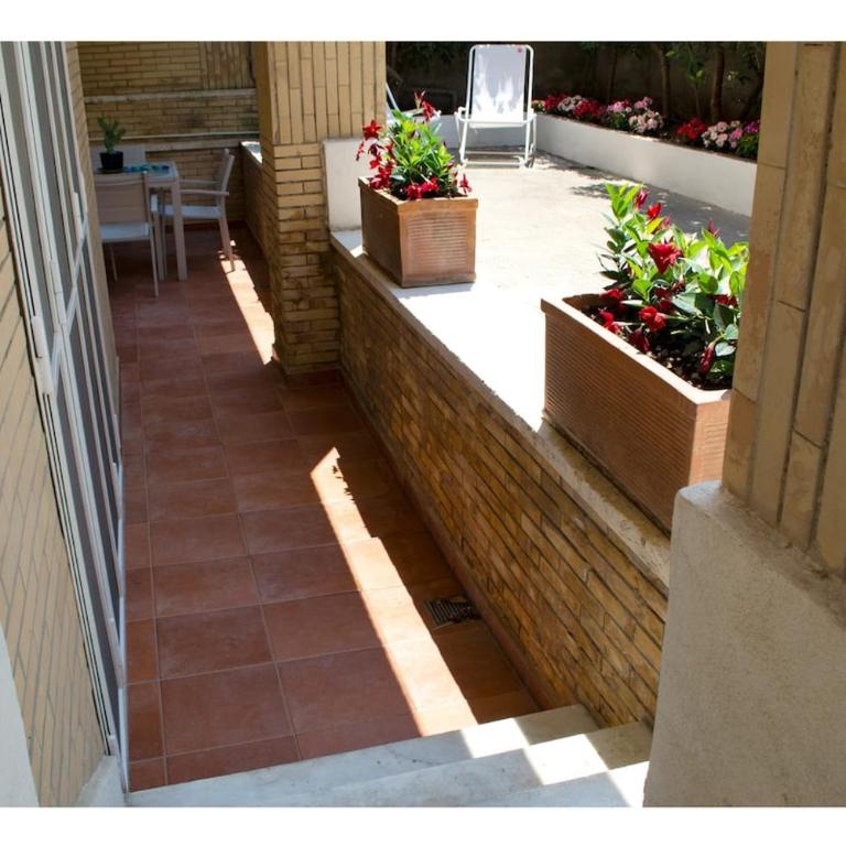 Ostia Holiday Secret Garden - Appartamento con 2 Camere da Letto - 9