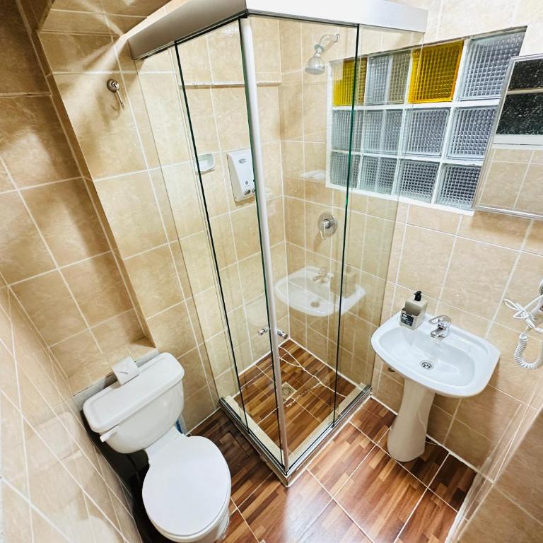 Skyline - Executive Suite - 7