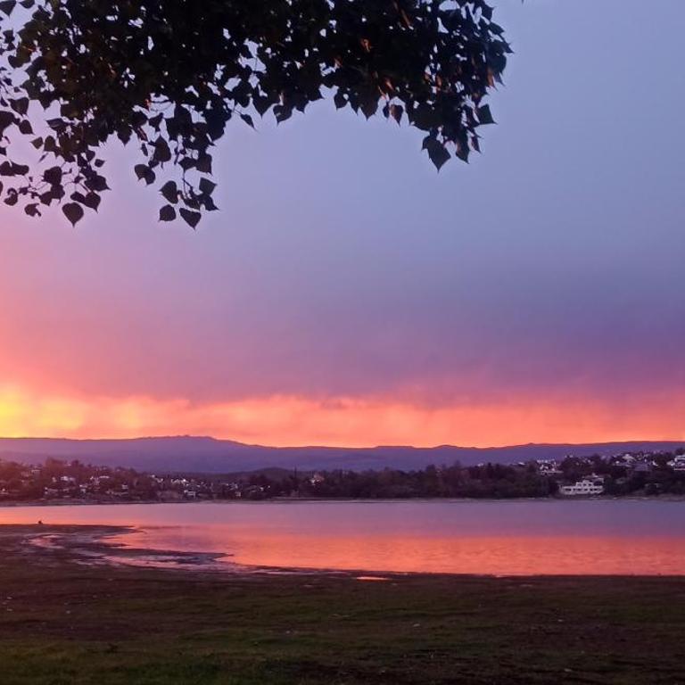 Carlos Paz Casa con pileta cerca Río y Centro - Casa de 2 dormitorios - 2