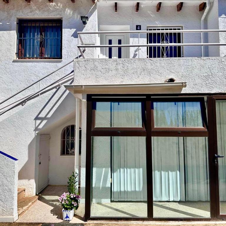 Albir Holiday Home - Three-Bedroom House - 14