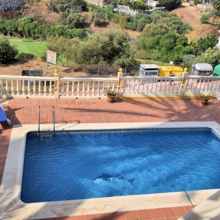 Charming villa with private pool in Mijas Costa - Villa con piscina privada - 4