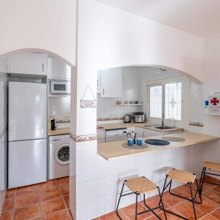 Cubo's Casa Guti - Vacation Home - 16