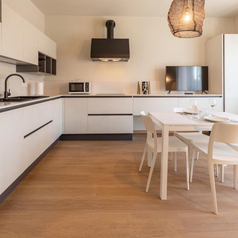 riviera miani 2 - One-Bedroom Apartment with City View - 5