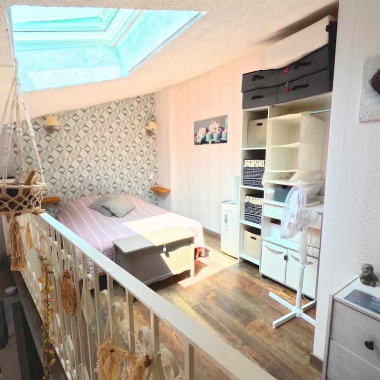 COCON DUPLEX-TERRASSE, L'Amélie d'Élo - Appartement 1 Chambre - Vue sur Jardin - 10