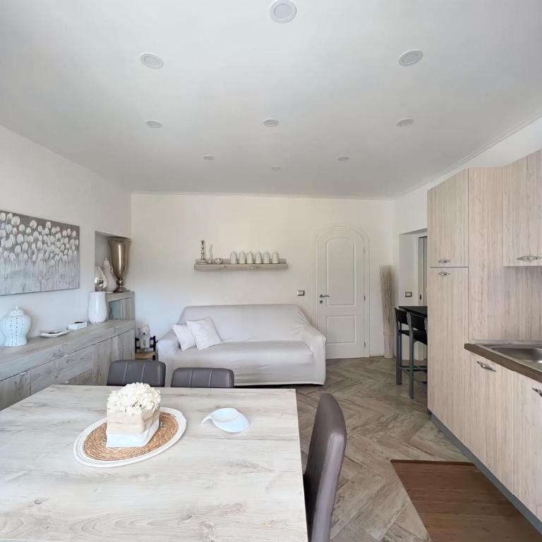 Villa Rosita Apartment - One-Bedroom Apartment - 11