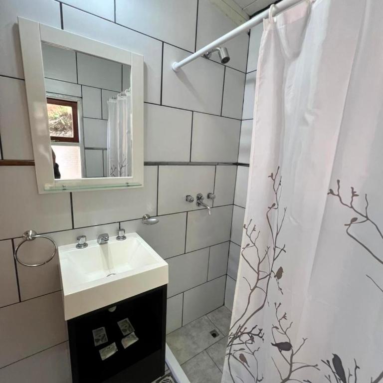 Rustik Palace - One-Bedroom Chalet - 9