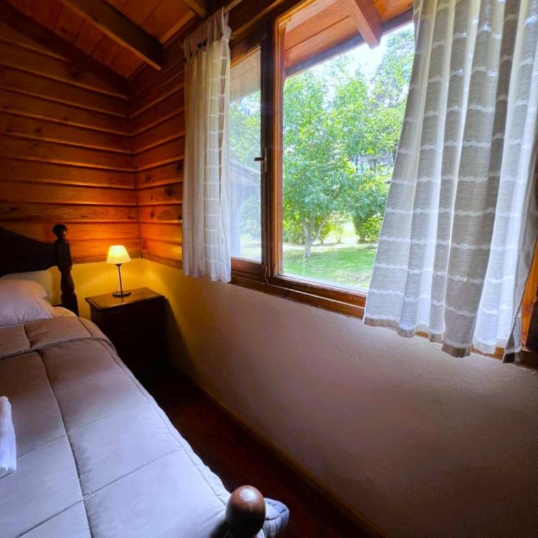 Rustik Palace - One-Bedroom Chalet - 3