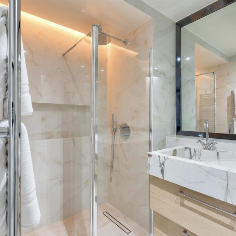 Superbe Appartements 37 Foch Arc de Triomphe - Appartement 3 Chambres - 5