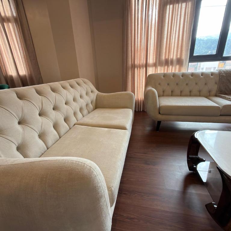 Moose Andino - Three-Bedroom Premium Apartment with Balcony - 1