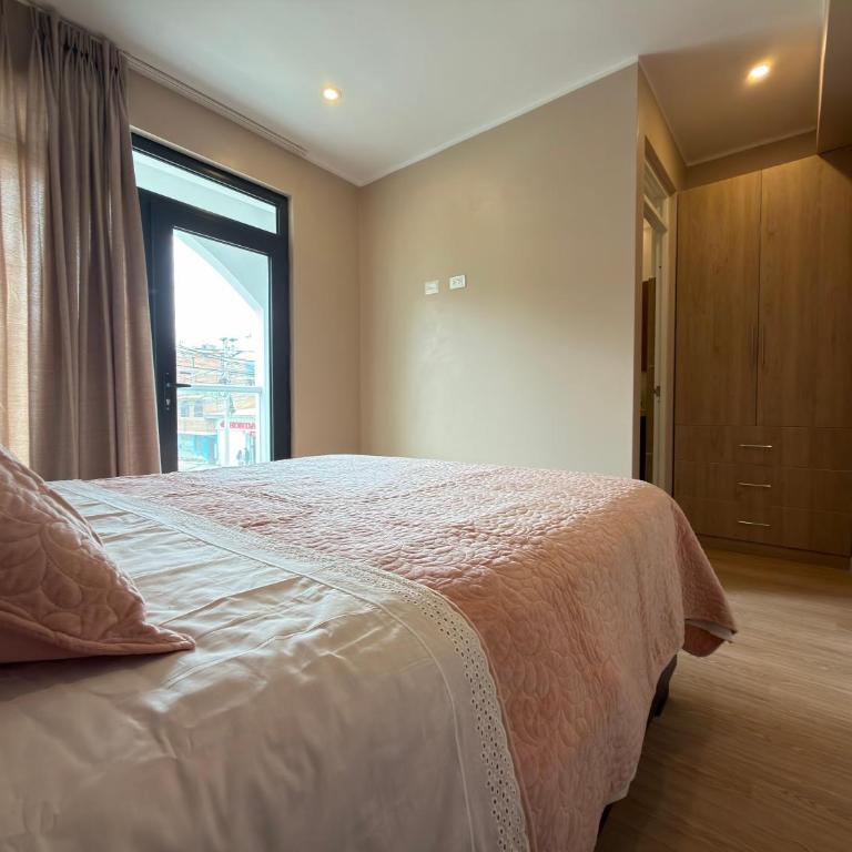 Moose Andino - Three-Bedroom Apartment Suite - 20