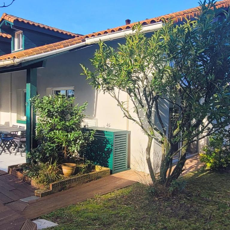 ESTIVALES 30- Maison mitoyenne pour 6 personnes - Maison de Vacances - 19