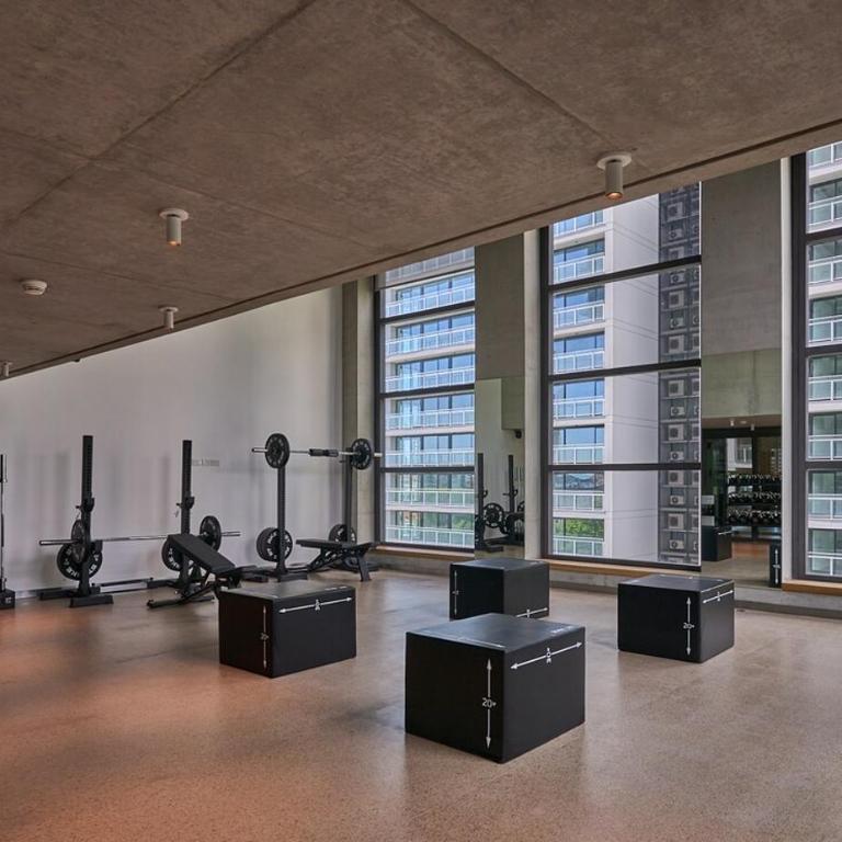 Modern Architecture, Guaranteed Comfort - Room #1584279201 - 48