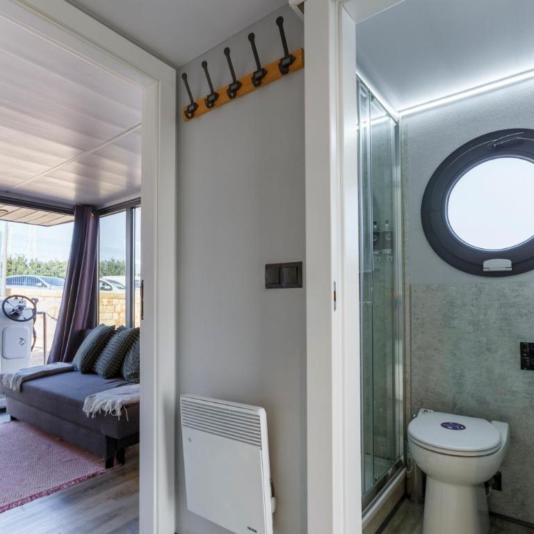 The Homeboat Company Sant'Elmo-Cagliari - Barca con 1 Cabina - 16
