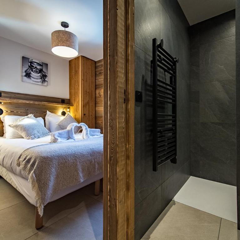 Appartement Haut de Gamme neuf avec terrasse de 60m2 plein sud avec Jacuzzi - 8 personnes - App 101 - Appartement 3 Chambres Premium avec Balcon - 21