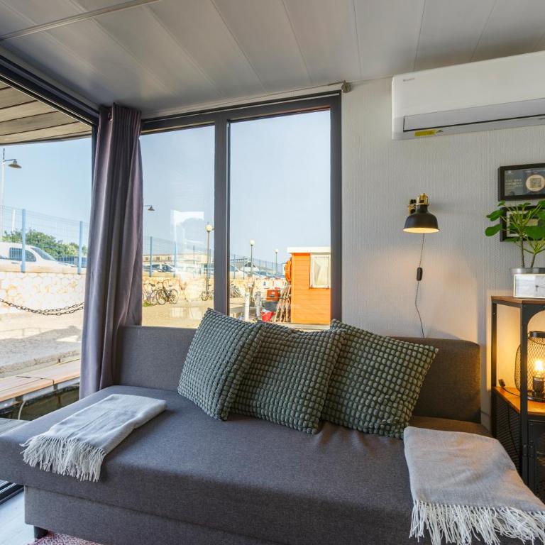 The Homeboat Company Sant'Elmo-Cagliari - Barca con 1 Cabina - 45