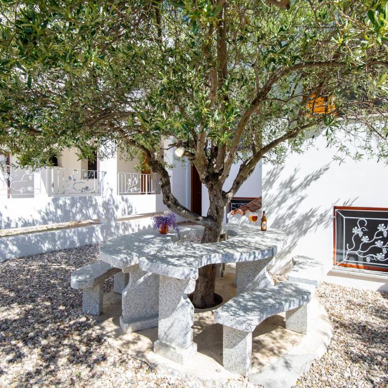 Appartamenti Quercia e Olivo - Appartamento con 2 Camere da Letto - 20