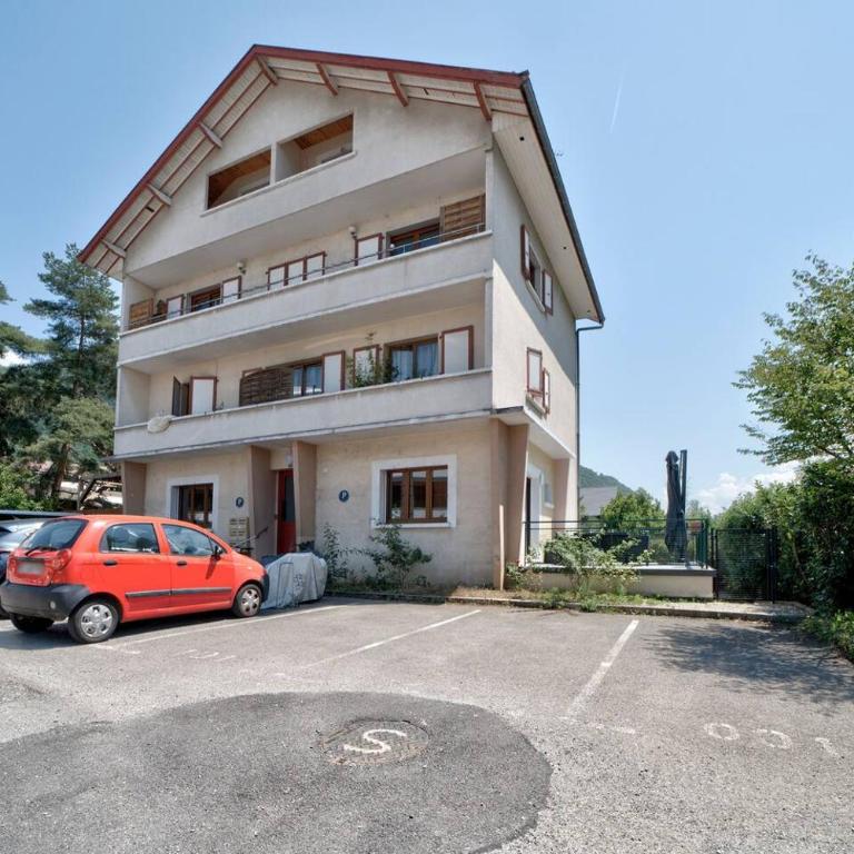 Le Bach - 5 min from Lake Annecy Terrace & Parking by ImmoConciergerie - Appartement 2 Chambres - 10