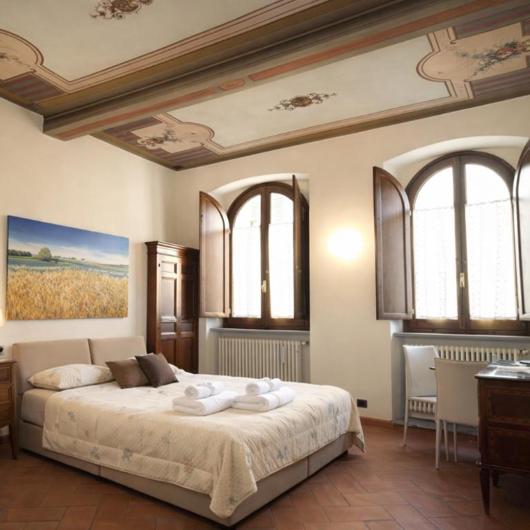 La Corte Del Re Suite & Rooms Arezzo - Deluxe Suite - 5