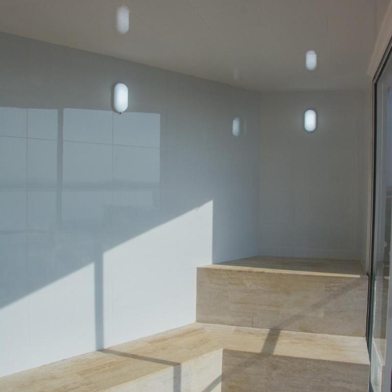 Luxury Ocean View Aparment - Two-Bedroom Apartment with Balcony and Sea View - 31