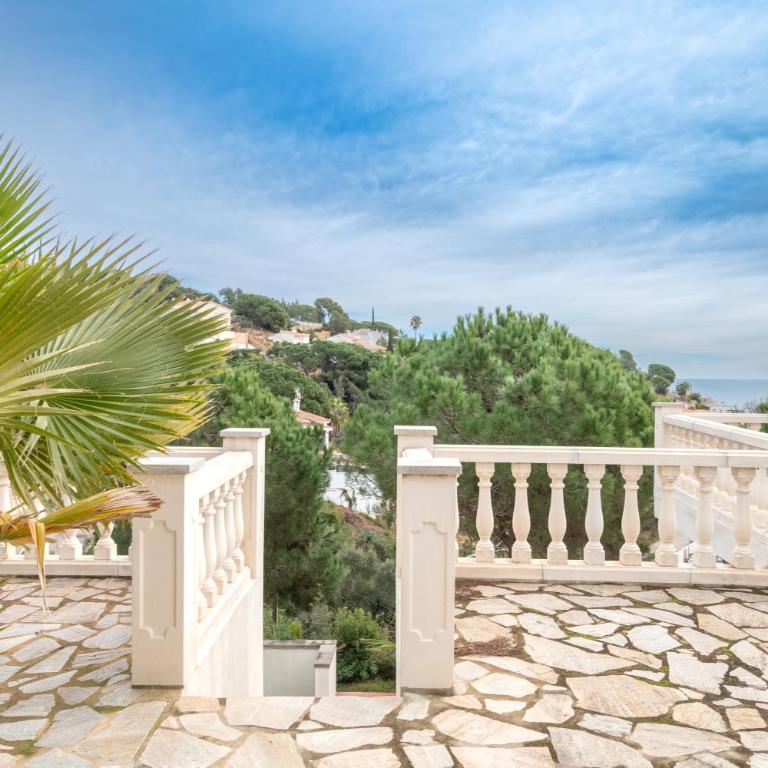 2 homes, pool and beautiful ocean view! - Casa de 5 dormitorios - 66