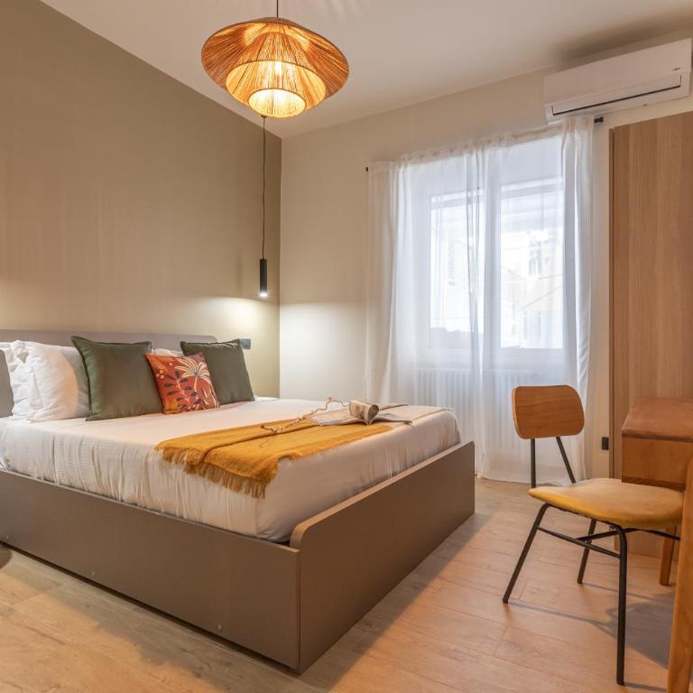 YCH-Ambra Apartments a San Giovanni - Camera Tripla - 3